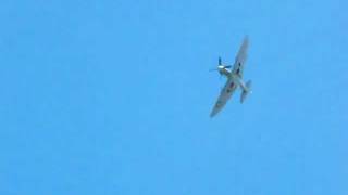 spitfire flyby shooting guns [upl. by Madison]