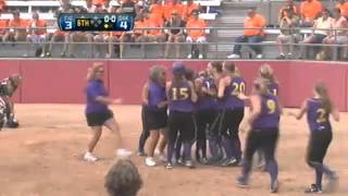 Jessalyn Krueger of Tigerton hits an in the park homerun in the WIAA Div 4 softball championship [upl. by Nossah955]