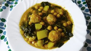 POTAJE DE GARBANZOS CON ESPINACAS Y BACALAO [upl. by Ketty]