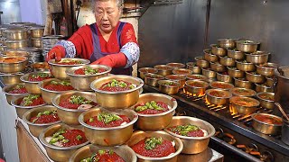 Amazing Braised Cutlassfish by 83yearold Grandma Hairtail Fish Stew Restaurant  Korean food [upl. by Ansel]