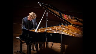 Jan Lisiecki  Schumann Romance in Fsharp Major Op 28 No 2 [upl. by Dyke]