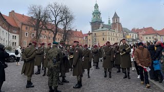 Przejście marszu na defiladę na Placu Matejki w Krakowie 11112024 [upl. by Octavius989]