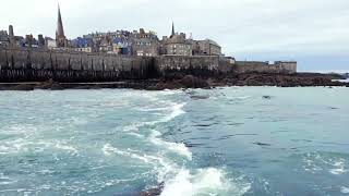 grande marée St Malo oct 2024  quand la mer court sur la plage [upl. by Ayna217]