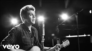 Niall Horan  This Town Live 1 Mic 1 Take [upl. by Einnal345]