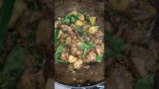 Chicken and dimoru leaf 🌿🌿food cooking recipe shortvideo shorts short [upl. by Aitnas527]