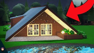 NEW amp SUPER EASY Way To Make SLANTED ROOFS in Bloxburg [upl. by Melisande]