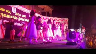 Nallur taralabalu school dance farfomence 2end standard [upl. by Ellehcit]