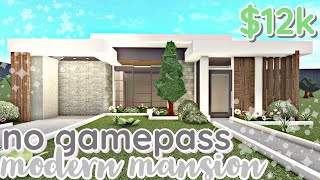 bloxburg  modern mansion NO GAMEPASS  exterior house build w VOICE [upl. by Adnoel]