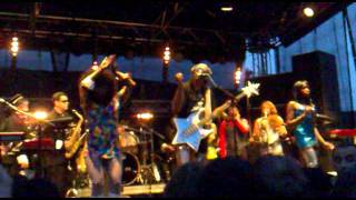 Bootsy Collins  Paris  2011  5  Mothership Connection Dr Funkenstein [upl. by Yauqram122]