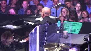 In The Middle Of The Night Billy Joelwedsep 17 de 2014 Madison Square Garden [upl. by Nallak]