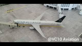 Panda Models 1400 Scale United Star Alliance B767400ER [upl. by Buskirk]