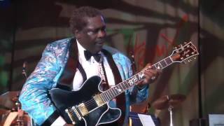 BB King plays Malmsteen amazing rare footage [upl. by Oilcareh562]