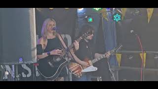 Sweet Child Of Mine  Etched In Stone  Guns N Roses  Sheryl Crowe LIVE in Bristol Cider Fest [upl. by Grew]