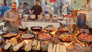 Lahori Famous ilyas Mutton Karahi Truck Adda Lahore  ilyas Dumba Karahi Tikka  Lahore Street Food [upl. by Lisk]