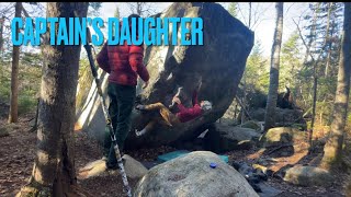 ⭐️ Captain’s Daughter V7 ✅ VALDAVID 🇨🇦 Secteur La Rustique 🪵 Bouldering 🪨 [upl. by Arahk]