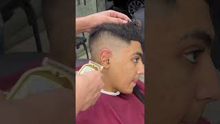 هتعملها ازاي طيب  😕 haircut barber barbershop [upl. by Fantasia893]