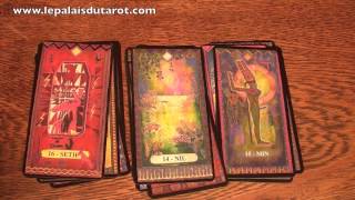 Tarot de lOracle Egyptien Femme Actuelle [upl. by Lleddaw]