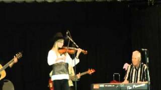 Ramblers Hornpipe played by Susanna Heystek at the 2011 Spruceview Fiddle Jamboree [upl. by Elades]