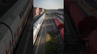 Schöne Draufsicht auf den Dessau Hbf mit dem IC2444 BR146 und einem Güterzug mit der BR185 [upl. by Avenej753]