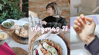 🧇 Haciendo una comida gallega Gofres de almendra Buenas noticias y Uñas nuevas l VLOGMAS 23 [upl. by Anialam]