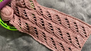 LoOM Knitting Stitches  Diagonal Lace Columns  Eyelets  Loomahat [upl. by Noll]