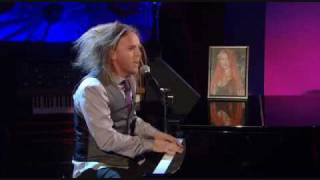 HQ Tim Minchin Performs on Jonathan Ross 20100702 live part 2 [upl. by Nahtnamas697]