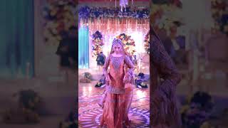 Beautiful Bride dances gracefully to Morey Saiyaan by Zeb Bangash bridedance sangeetdance [upl. by Novy]