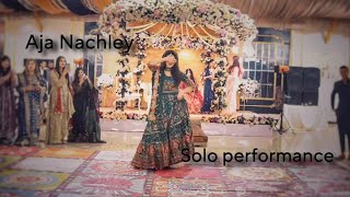 Dance performance on Aja Nachle  Alina Amir  Aaja Nachle [upl. by Vivyan]