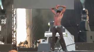 Death Grips start of set quotBewarequot  Ottawa Bluesfest 20130713 [upl. by Corson]