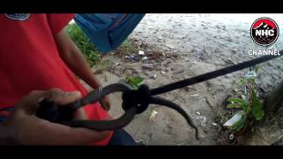 Tutorial  Simple Knot For Hammock With Carabiner [upl. by Ennovy622]