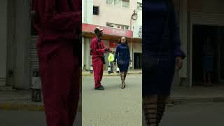 Madam nimetumwa nikusalimie😅😅kenyapranks prankst viralpranks trendingpranks vitukozadifre2 [upl. by Gnni]