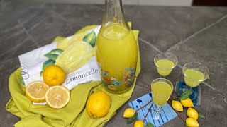 Limoncello fatto in casa ricetta facile di Sorrento [upl. by Sjoberg]