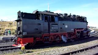 Umsetzen der Dampflok 9972415 der Harzer Schmalspurbahn auf dem Brocken [upl. by Bright]