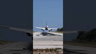 Landing at Skiathos airport BA E190 [upl. by Mastrianni82]