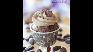 Cupcakes au chocolat et ganache montée au chocolat au lait Chocolate Cupcakes كاب كيب بالشوكولاته [upl. by Benjamen]