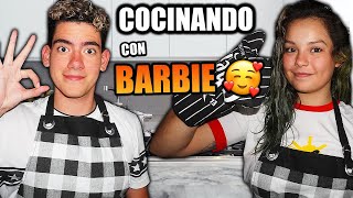 THEDONATO Y SU NOVIA BARBIE COCINAN POR PRIMERA VEZ overcooked parte 1 [upl. by Nemsaj92]