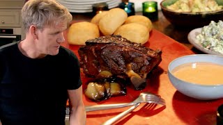 Gordon Ramsays Ultimate Pulled Pork [upl. by Eelrebma476]