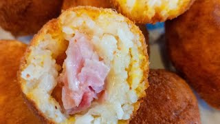 LOVE THESE ARANCINI SICILIAN RICE BALLS STUFFED WITH CHEESE AND PROSCIUTTO [upl. by Orferd]