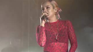 Knock Em Out Live  Lily Allen The Dome [upl. by Cantu732]