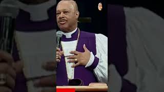 Bishop Michael E Hill Sr quotDont Lose Your Barkquot Holiness Preaching Part 4 [upl. by Eugatnom924]