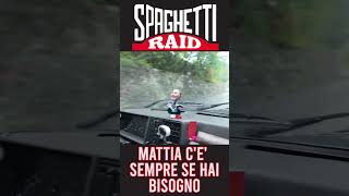 Spingiamo la piccola Fiat Panda una mano lava laltra spaghettiraid rustom rustomlodi panda [upl. by Katrine]