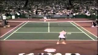 HD Martina Navratilova vs Jimmy Connors  Highlights [upl. by Alimac]