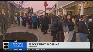 Crowds converge before stores open at Wrentham Outlets for Black Friday shopping [upl. by Ibmab714]