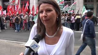 I lavoratori della ristorazione protesta a Milano  TGN 03062013 [upl. by Ragen939]