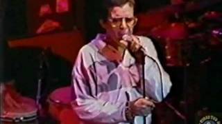 HECTOR LAVOE  quotROMPE SARAGUEYquot [upl. by Anij]