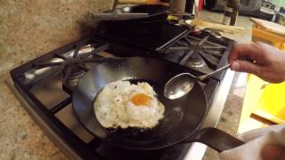 How to Fry an Egg the extracrispy method [upl. by Wun]