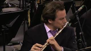 SAINTSAËNS  Le Carnaval des Animaux  Flute Solo Pahud [upl. by Eillek]