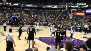 Robin Lopez amp Reggie Evans Scuffle  Blazers vs Kings  March 1 2015  NBA 201415 Season [upl. by Nirre886]