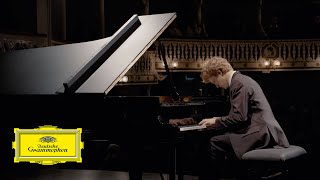 Jan Lisiecki  Paderewski Miscellanea Op16 IV Nocturne in B Flat Major WPD performance [upl. by Gilmore]