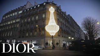 Dior Avenue Montaigne Boutique  Christmas Chandelier [upl. by Winola]